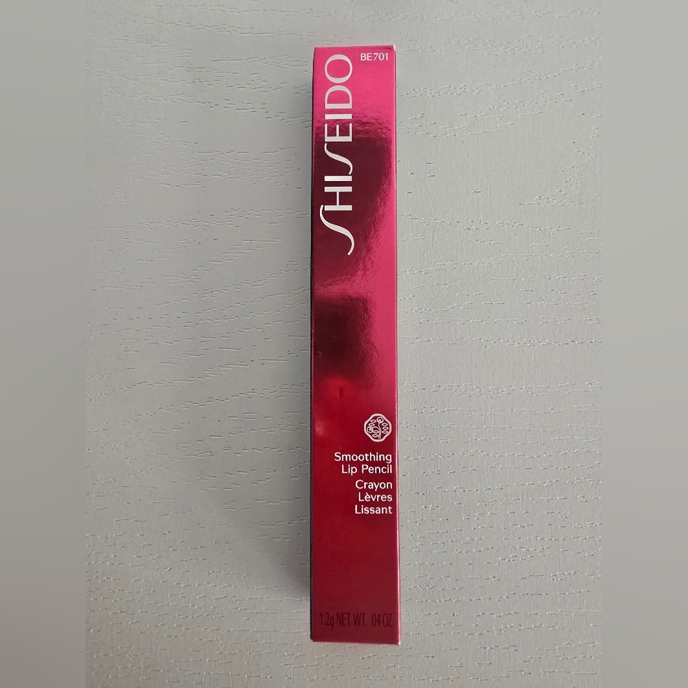 Shiseido Smoothing Lip Pencil - Red